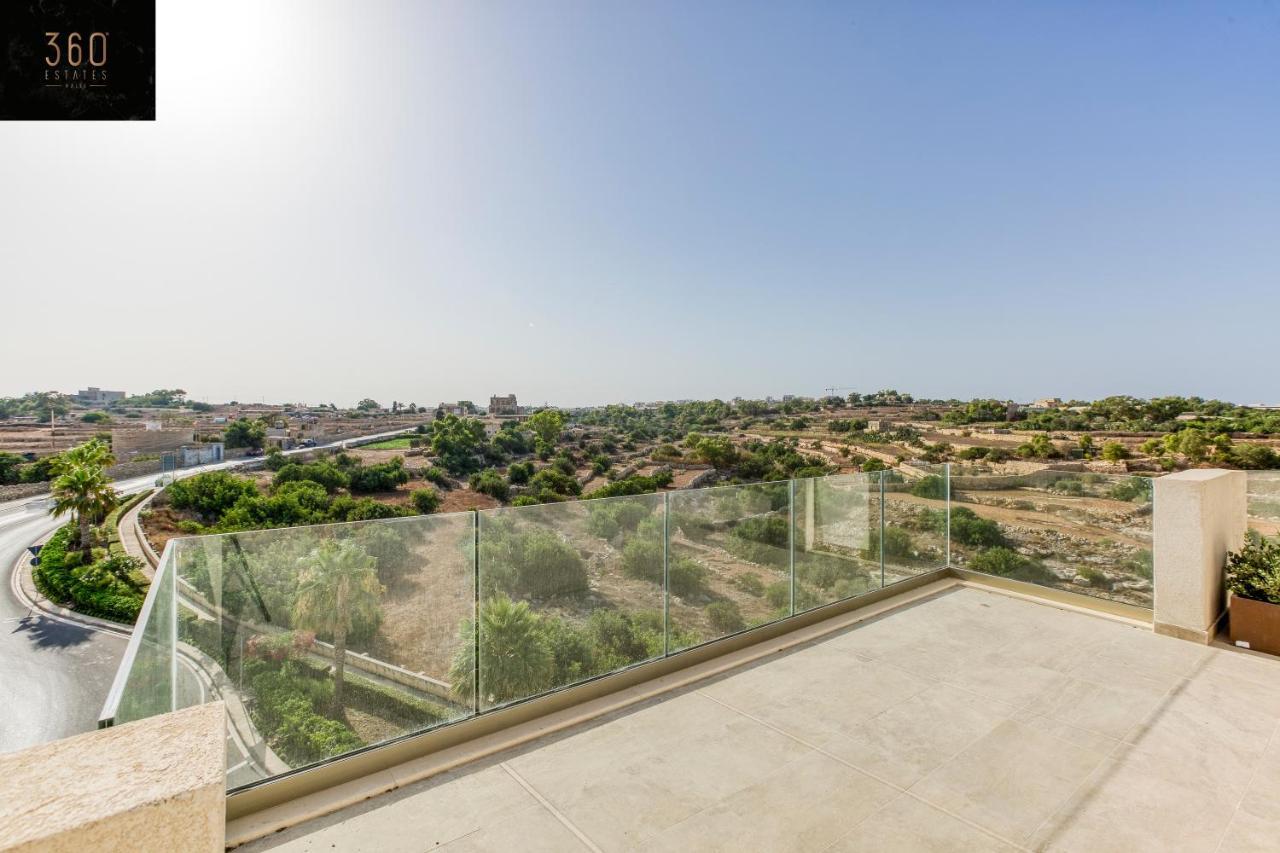 Appartement Luxury Beautiful Penthouse With Amazing Views & Ac By 360 Estates à Marsaxlokk Extérieur photo