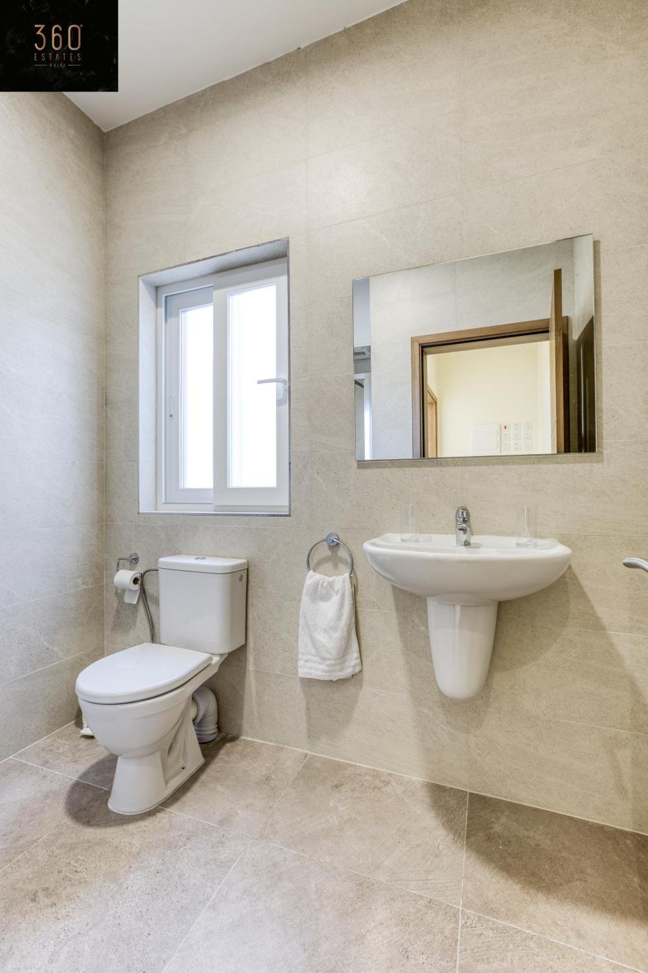 Appartement Luxury Beautiful Penthouse With Amazing Views & Ac By 360 Estates à Marsaxlokk Extérieur photo